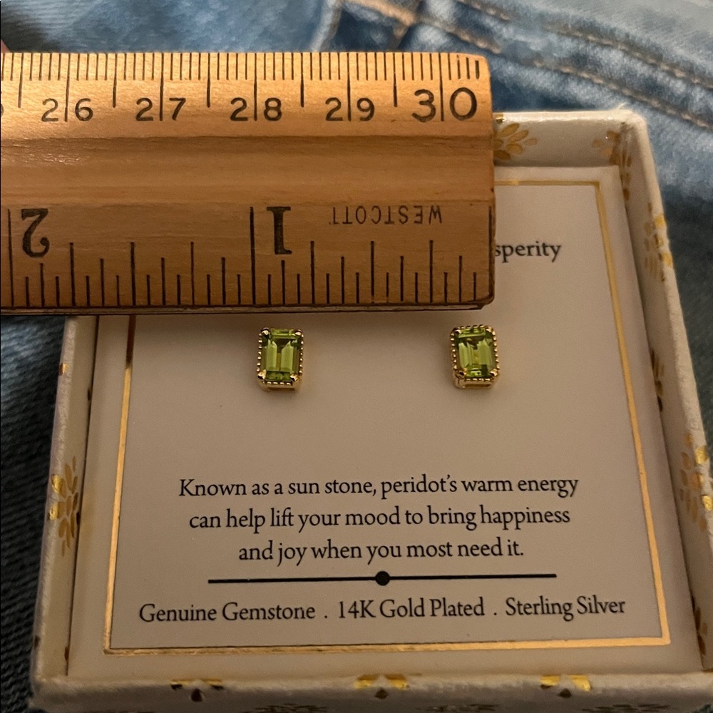 NIB Shivam Peridot 14K Gold Plated Sterling Silver Earrings Emerald Cut - Picture 8 of 10